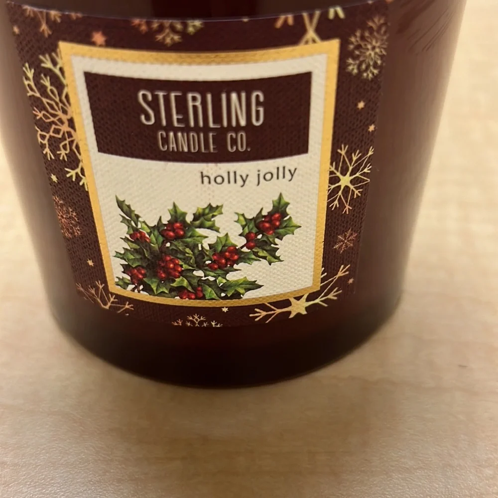 Sterling‎ Candle Co holly jolly two wick candle, new